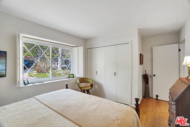 30612 Sicomoro Drive, Malibu CA: https://media.crmls.org/mediaz/46ea3a83-8793-46c8-af7b-8d05fd3a591f.jpg
