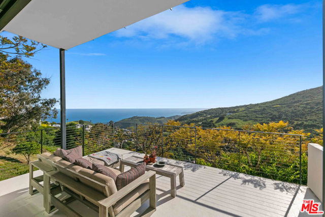 2727 Corral Canyon Road, Malibu CA: https://media.crmls.org/mediaz/46ead3ee-a365-4504-9318-51f1856ffcb2.jpg
