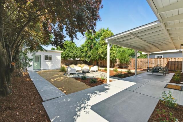 1016 Patricia Avenue, San Mateo CA: https://media.crmls.org/mediaz/46eafca1-628f-44ee-97d7-512dcf105a4b.jpg