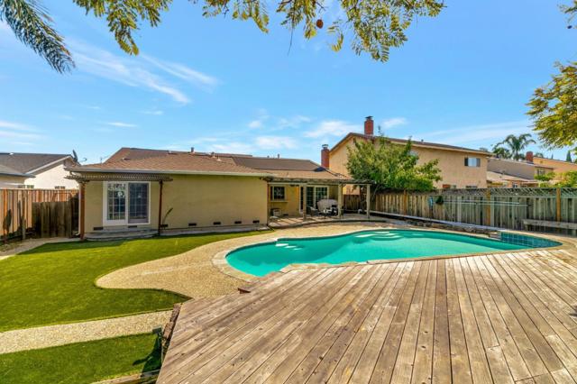 184 Park Sharon Drive, San Jose CA: https://media.crmls.org/mediaz/46eb7478-5c8e-424c-aede-b5b0035a24da.jpg