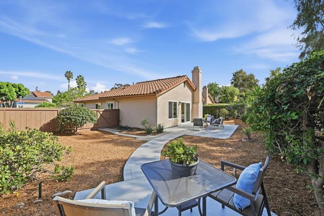 Detail Gallery Image 36 of 38 For 10896 Pointed Oak Ln, San Diego,  CA 92131 - 3 Beds | 2 Baths