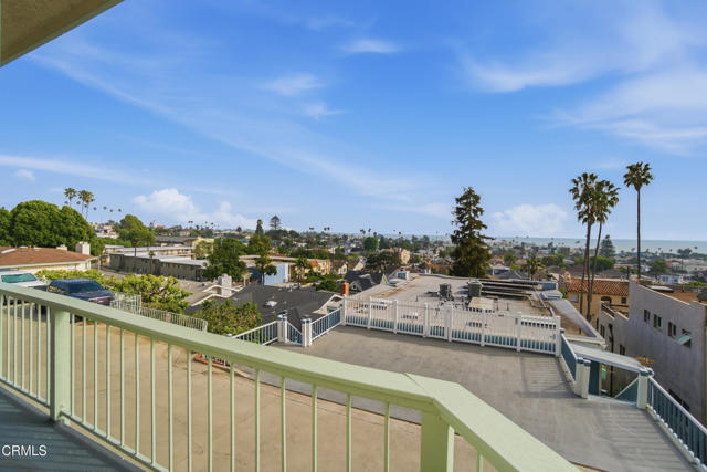 Detail Gallery Image 13 of 51 For 989 Inspiration Way, Ventura,  CA 93001 - 3 Beds | 2/1 Baths