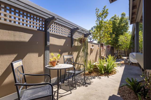 301 Euclid Avenue, Monterey CA: https://media.crmls.org/mediaz/46ee8d75-1eca-4256-a73c-ed667effa4d7.jpg