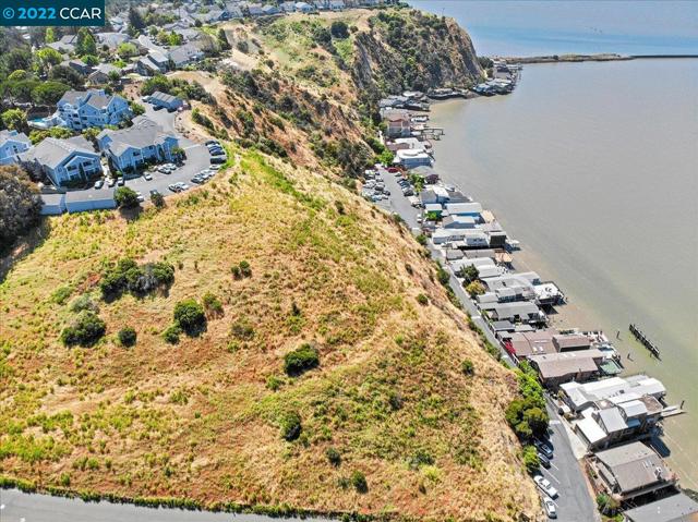Image 9 of 19 For 201 Sandy Beach Road