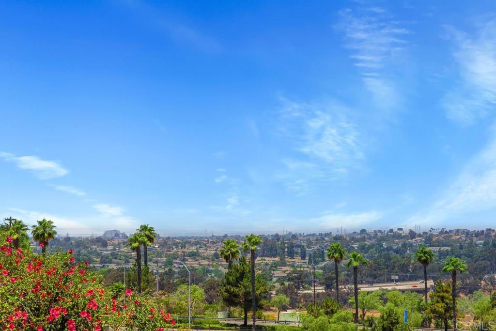 https://media.crmls.org/mediaz/46f1079e-775e-4547-ae49-722a13da303c.jpg?preset=X-Large