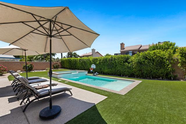 78635 Villeta Drive, La Quinta CA: https://media.crmls.org/mediaz/46f142de-d3ee-40aa-9393-cbe27fc18d68.jpg