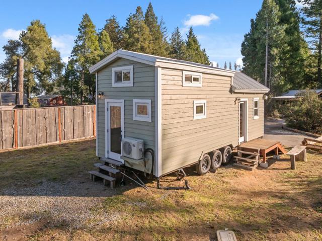 15 Braemoor Drive, Santa Cruz CA: https://media.crmls.org/mediaz/46f14c51-8b7d-4e8c-85fd-80bb4cc06f4f.jpg