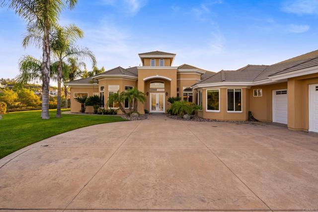 2772 Firebrand Drive, Alpine CA: https://media.crmls.org/mediaz/46f17c2f-1fc6-4fb1-80d9-a406cd4b479c.jpg