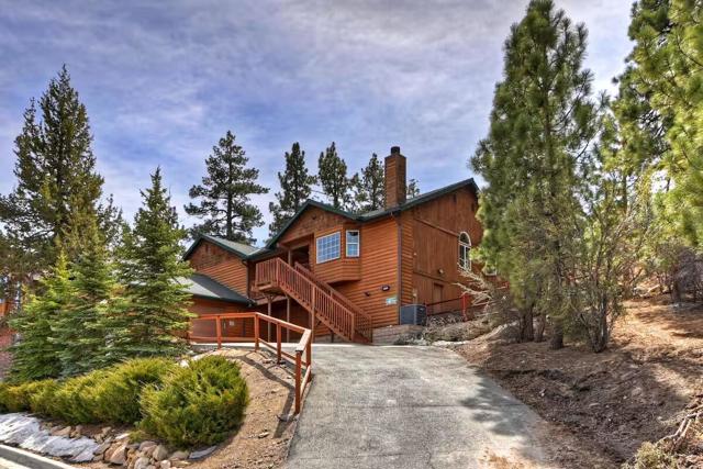 42369 Eagle Ridge Drive, Big Bear CA: https://media.crmls.org/mediaz/46f1855c-0467-45ca-a2e3-fa45373a62d2.jpg