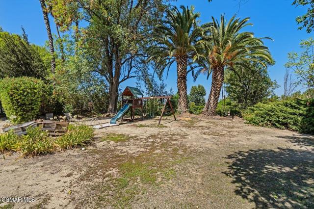 5708 Wilhelmina Avenue, Woodland Hills CA: https://media.crmls.org/mediaz/46f18ece-294a-4308-b9be-2665e239803b.jpg