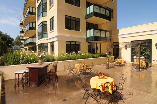 10 Crystal Springs Road, San Mateo CA: https://media.crmls.org/mediaz/46f1aa84-613c-4505-b781-0efc2290438b.jpg