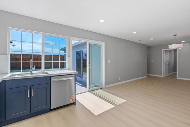2749 Scottsdale Drive, San Jose CA: https://media.crmls.org/mediaz/46f46829-c869-437f-92be-395fafc4d04e.jpg