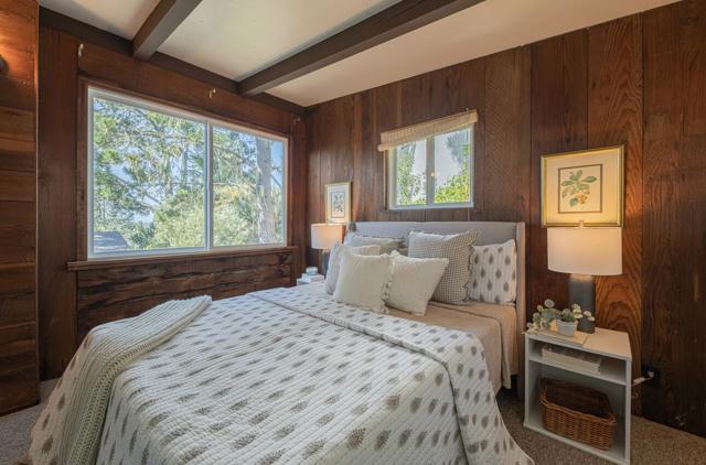 1208 Presidio Boulevard, Pacific Grove CA: https://media.crmls.org/mediaz/46f46e50-d39c-4851-a429-ace41181e74b.jpg