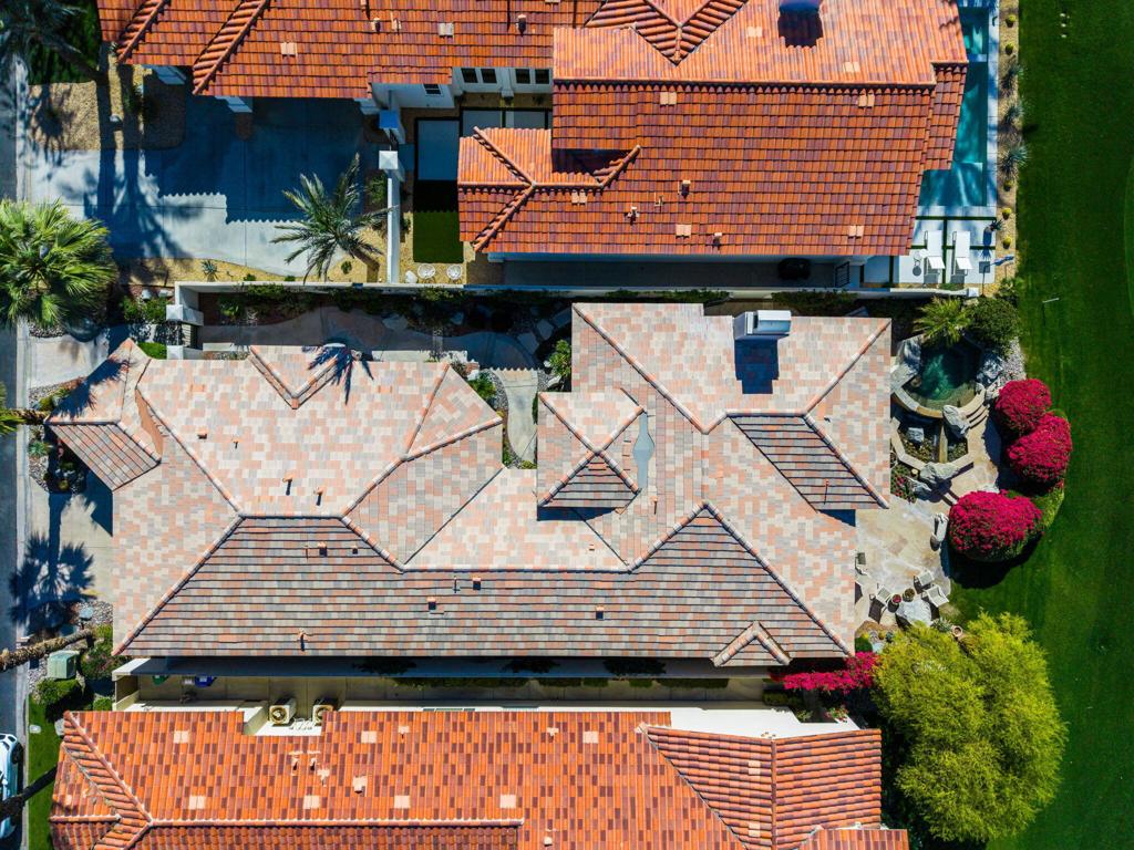 https://media.crmls.org/mediaz/46f54169-7f96-4f28-b6d0-6ba784c8bedf.jpg?preset=X-Large