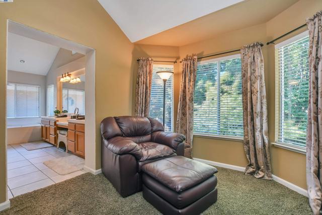 4528 Fallow Way, Antioch CA: https://media.crmls.org/mediaz/46f54812-a9cd-4118-a2c8-7174d2d683e1.jpg