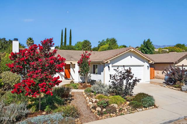 11881 Silver Spur Street, Ojai CA: https://media.crmls.org/mediaz/46f5ffc0-66e5-4b9d-a72e-31e6e768104d.jpg