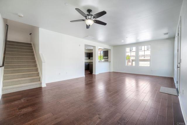 Image 4 of 38 For 10653 Golden Willow  143