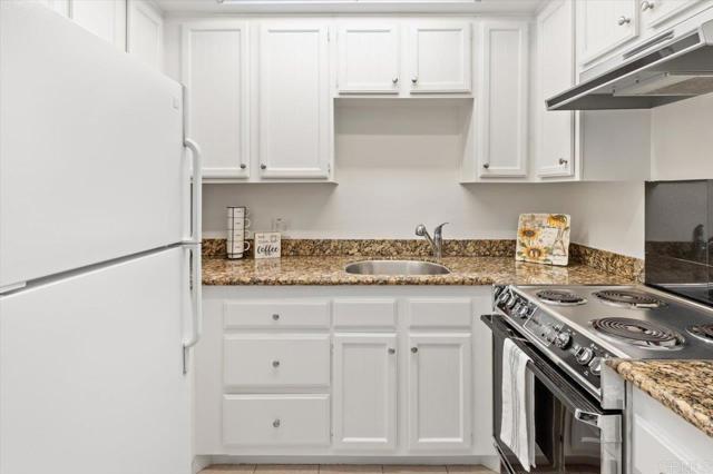 Detail Gallery Image 6 of 51 For 1508 Circa Del Lago #B108,  San Marcos,  CA 92078 - 1 Beds | 1 Baths