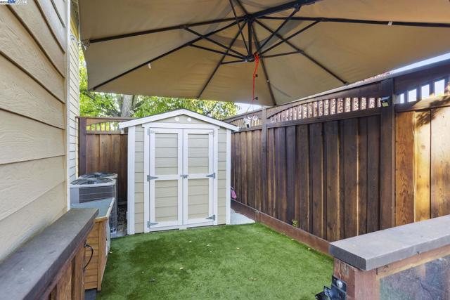 304 AVONDALE LANE, Livermore CA: https://media.crmls.org/mediaz/46f8201c-f292-4f25-814d-4237ab95c424.jpg