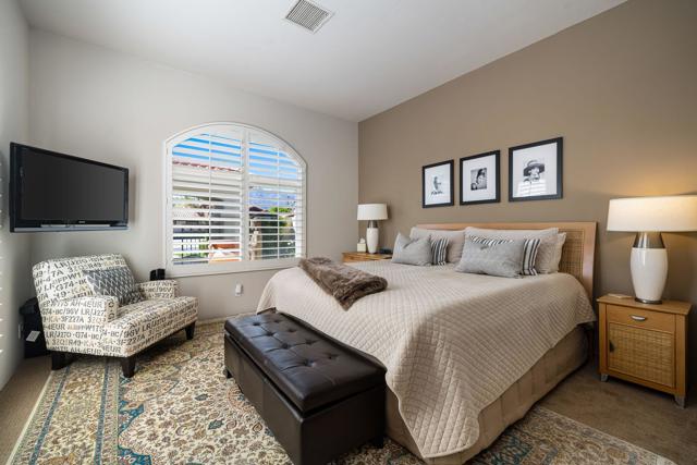 80240 Merion, La Quinta CA: https://media.crmls.org/mediaz/46f836b8-6168-4041-8084-c202b890d0a3.jpg