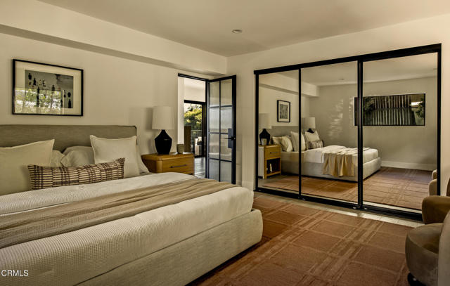 Detail Gallery Image 21 of 42 For 2994 Durand Dr, Los Angeles,  CA 90068 - 5 Beds | 3 Baths