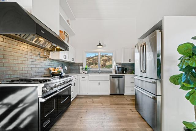 21000 Mines Rd., Livermore CA: https://media.crmls.org/mediaz/46f9ca1d-5801-4be7-bba1-d879e082ebe3.jpg