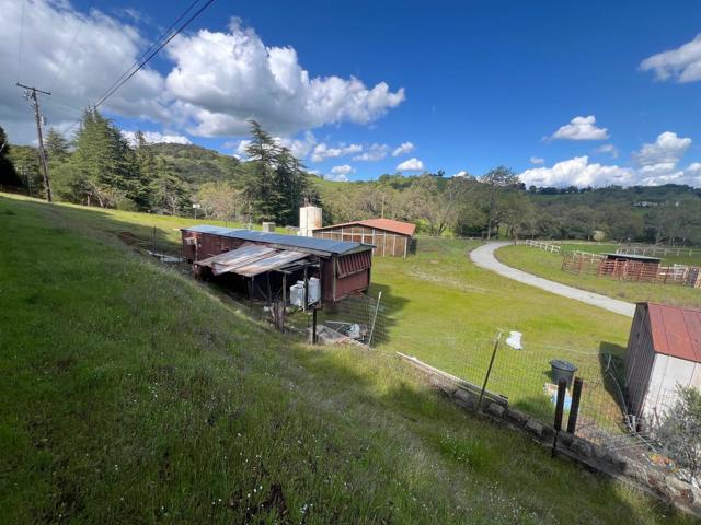 5390 Little Uvas Road, Morgan Hill CA: https://media.crmls.org/mediaz/46f9e4eb-c9ca-41b4-8ab8-6a2edd57d16c.jpg
