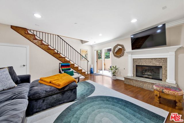 2104 Clark Lane, Redondo Beach, California 90278, 5 Bedrooms Bedrooms, ,3 BathroomsBathrooms,Residential,Sold,Clark,25543845