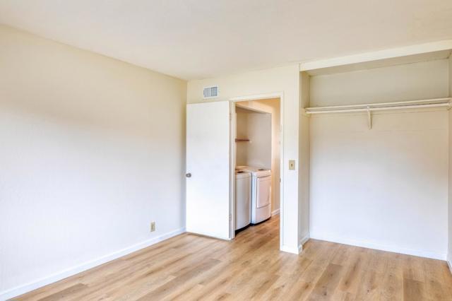 32200 Atlas Way, Union City CA: https://media.crmls.org/mediaz/46fad78b-07fe-43fa-bb18-b60fd671426b.jpg