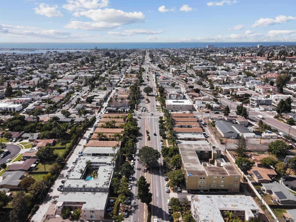 2266 Grand - photo 19