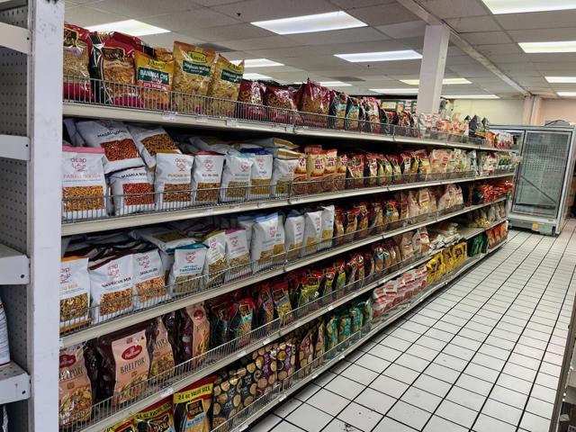 118 118 S Abel Street, Milpitas CA: https://media.crmls.org/mediaz/46fdb9bb-34f4-4fef-bfe4-b389bade9004.jpg