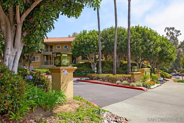 7455 Charmant Dr, San Diego CA: https://media.crmls.org/mediaz/46fe487f-294b-4ec9-8679-d271cee23654.jpg