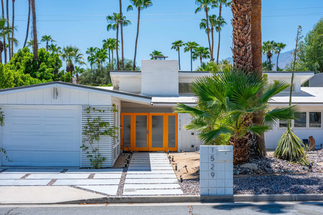 1529 S Riverside Drive, Palm Springs, CA 92264