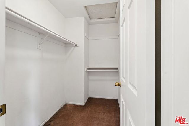 4044 Rosemead Boulevard, Pico Rivera CA: https://media.crmls.org/mediaz/46ff112e-9813-4dc3-b22f-05d63fbb9758.jpg