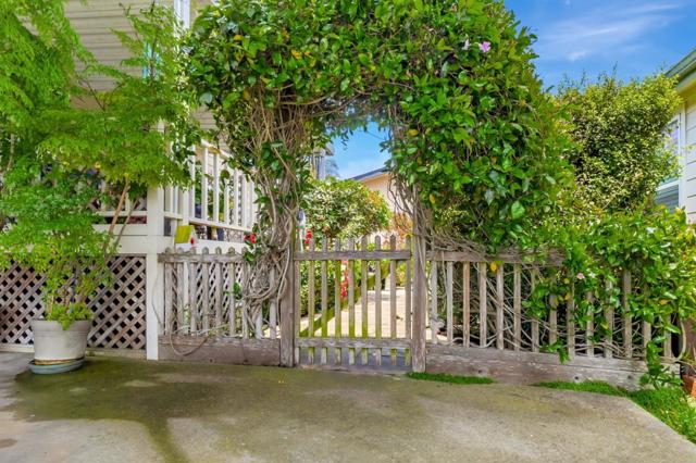 2435 Felt, Santa Cruz CA: https://media.crmls.org/mediaz/46ff3632-4c3b-426f-9b4b-1862921722e8.jpg