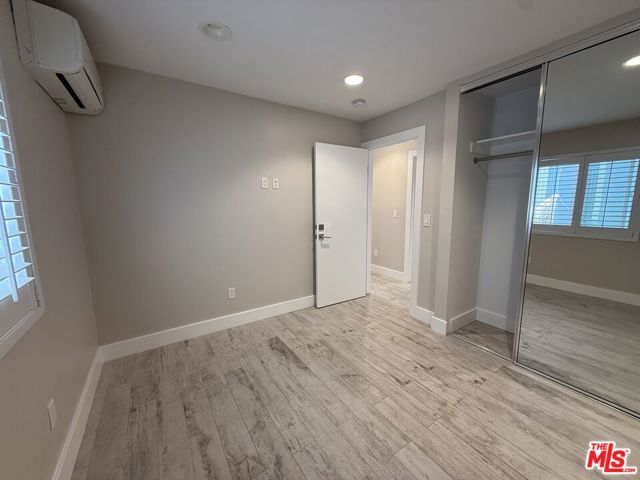 6955 Trolleyway, Playa del Rey CA: https://media.crmls.org/mediaz/4700086c-54bb-4e82-ac57-44c352e6d7f6.jpg