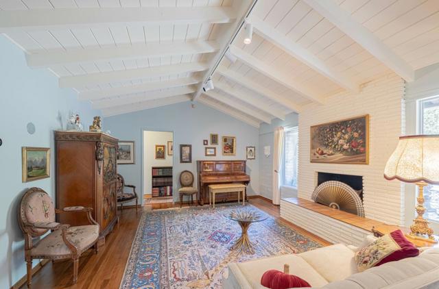 800 Adair Place, Del Rey Oaks CA: https://media.crmls.org/mediaz/47010f17-a54b-422b-82f4-396c45a2bae6.jpg