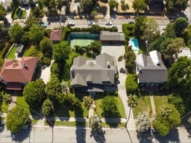217 Oaklawn Avenue, South Pasadena CA: https://media.crmls.org/mediaz/47012422-946b-4c62-b99b-90ac17895835.jpg