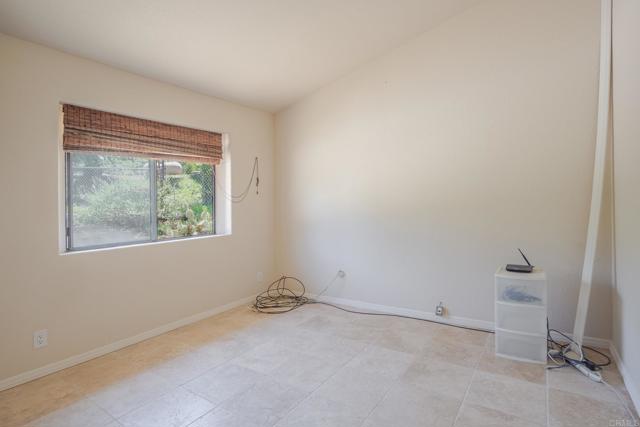 Detail Gallery Image 16 of 27 For 30377 Callejo Feliz Ter, Valley Center,  CA 92082 - 3 Beds | 2 Baths