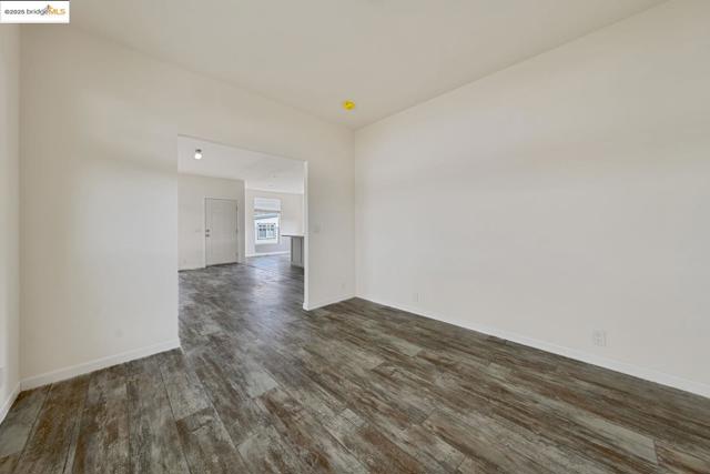 5922 Cackler LN, Citrus Heights CA: https://media.crmls.org/mediaz/4702ea29-dfce-40b6-a295-c02bede2ec12.jpg