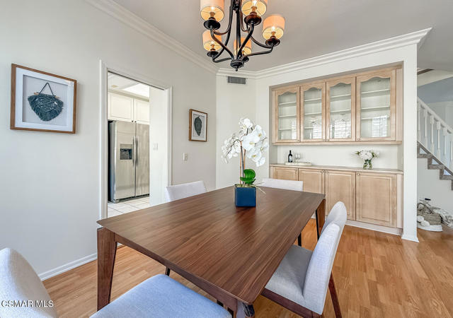 1768 Fox Springs Circle, Newbury Park CA: https://media.crmls.org/mediaz/4704acc0-a2e7-4421-b363-c5f62fe6e8e4.jpg