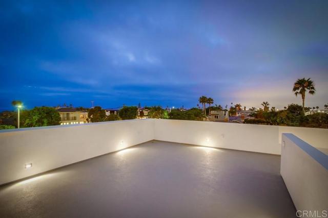 5380 Los Robles Drive, Carlsbad CA: https://media.crmls.org/mediaz/4705f5c1-379c-4f0e-bc86-dc1d4f9c667e.jpg