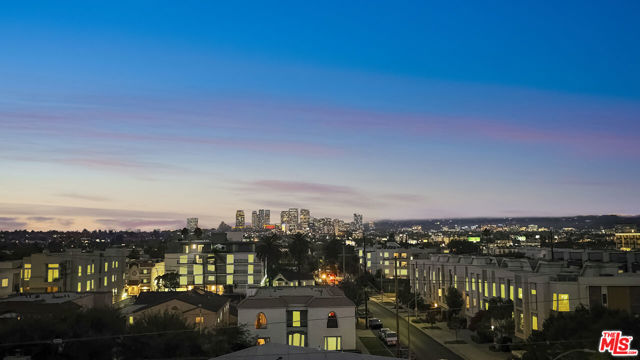 5864 Saturn Street, Los Angeles CA: https://media.crmls.org/mediaz/470653e9-89dd-402e-a2a2-512f7cf838e7.jpg
