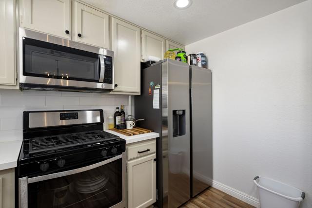 66424 San Juan Road, Desert Hot Springs CA: https://media.crmls.org/mediaz/4707ec8f-03d1-4a67-a9f3-5792976bdad8.jpg