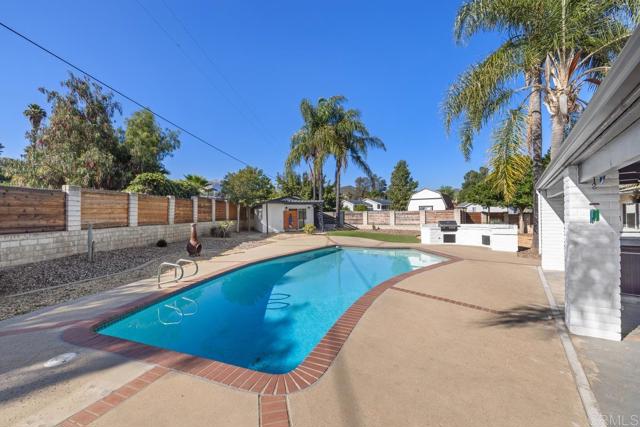 Detail Gallery Image 33 of 40 For 9739 Carta Ln, El Cajon,  CA 92021 - 5 Beds | 4 Baths