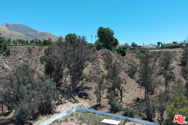 0 Gala Street, Highland CA: https://media.crmls.org/mediaz/470979f3-3420-4823-97d9-b06ba6968fa3.jpg