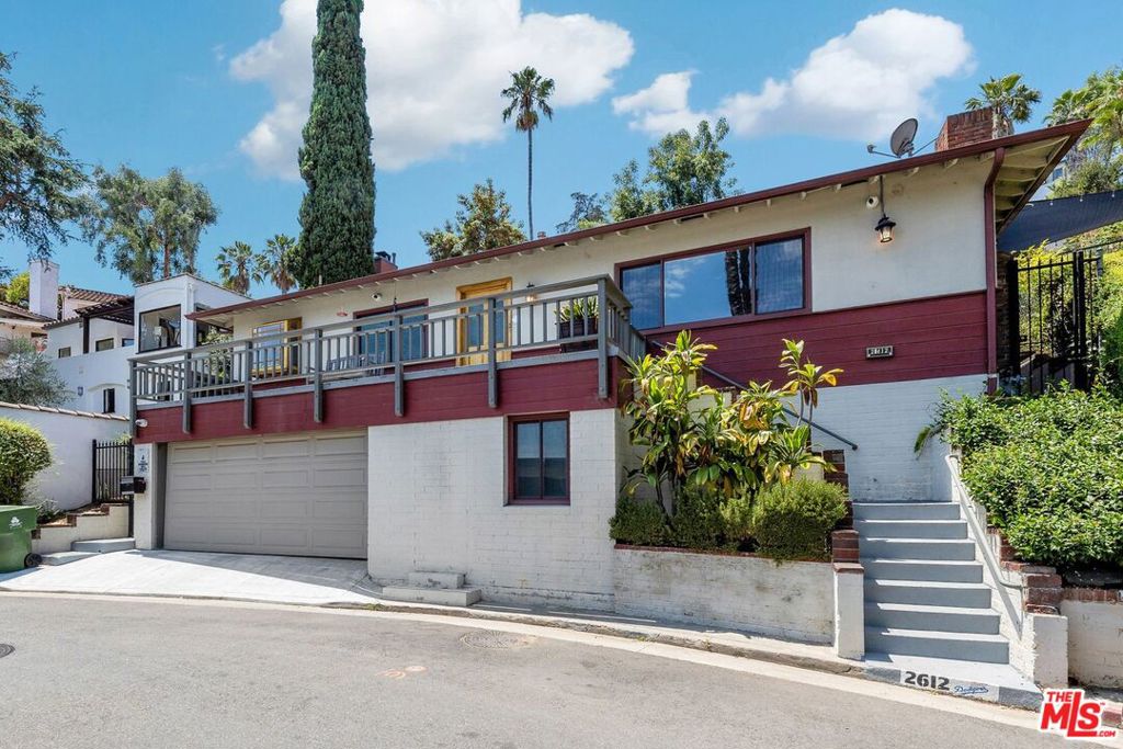 2612 Ivan Hill Terrace