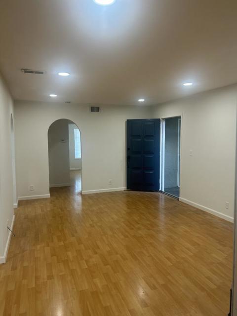 2779 Mauricia, Santa Clara CA: https://media.crmls.org/mediaz/4709a8da-0d10-4bcf-8aa8-f625aa30202d.jpg