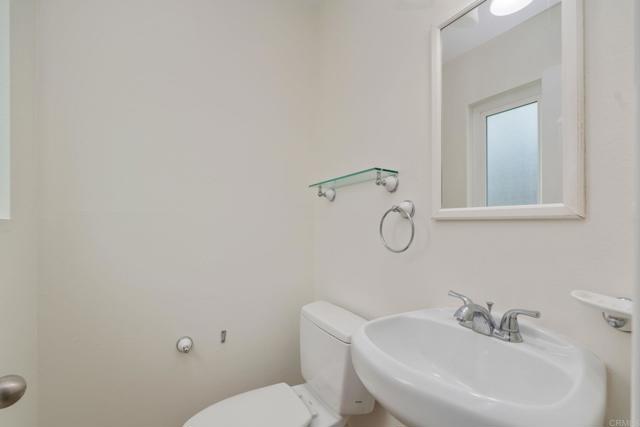 Detail Gallery Image 14 of 27 For 1250 N Ivy St, Escondido,  CA 92026 - 3 Beds | 1/1 Baths