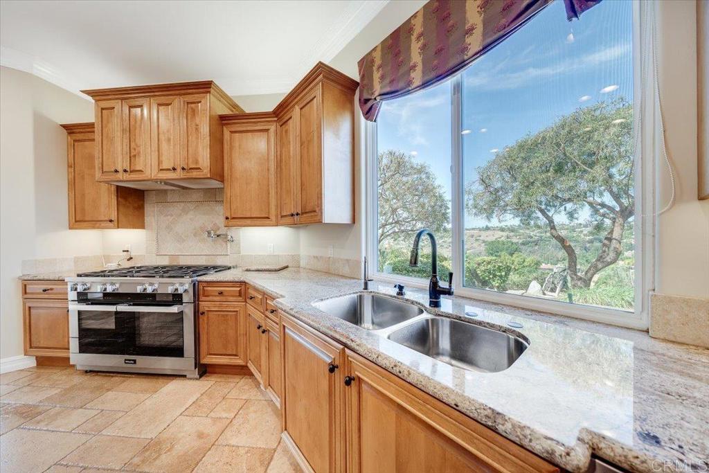 14106 Summit Crest - photo 18